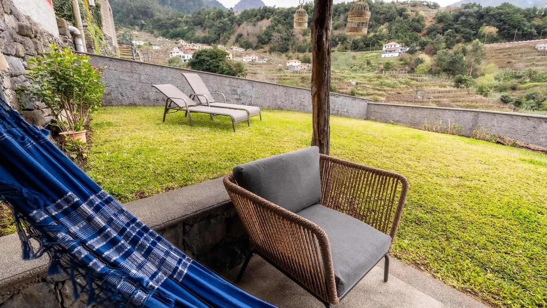 Ferienhaus Villa Madeira Bird House - House In The Mountains With Garden São Vicente