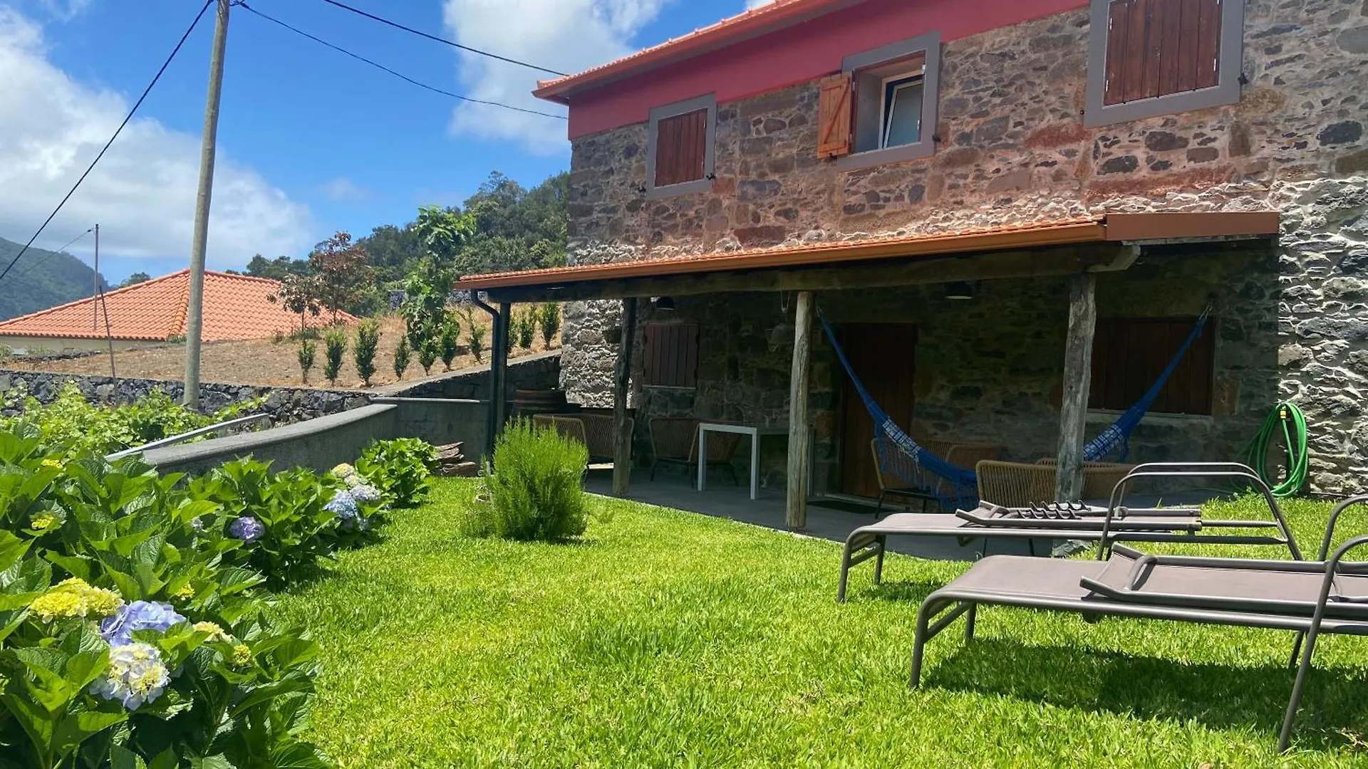 فيلا Madeira Bird House - House In The Mountains With Garden São Vicente بيت للعطل